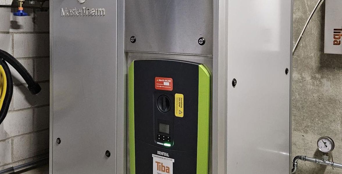 Heat pump and photovoltaics in one: integrated solution from Tiba AG 