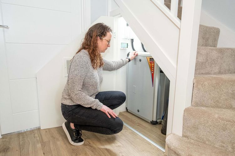 Cardiff, UK: Carbon-neutral family houses with ground source heat pumps