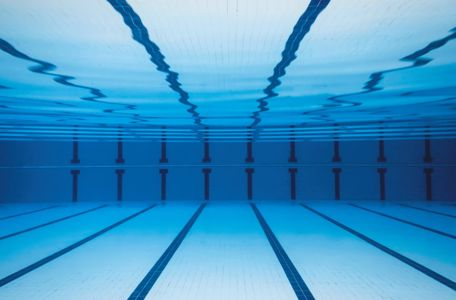 Public Swimming Pool - Heat pump system retrofit case study