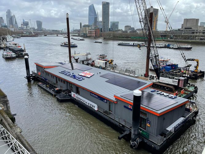 RNLI Waterloo Bridge