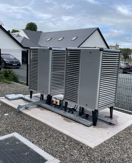 Clones primary care centre heat pump install