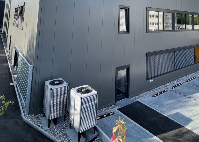 Liestal, CH: Master Therm Heat Pumps Power TIBA Headquarters
