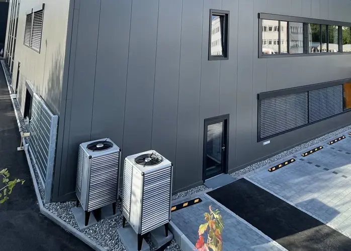 Liestal, CH: Master Therm Heat Pumps Power TIBA Headquarters