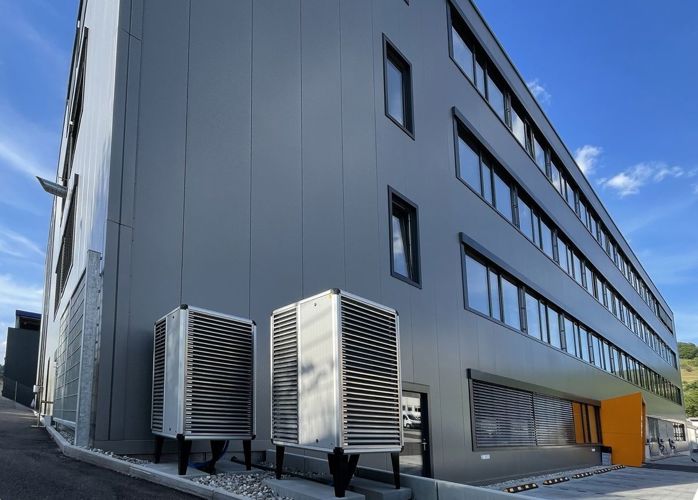 Liestal, CH: Master Therm Heat Pumps Power TIBA Headquarters