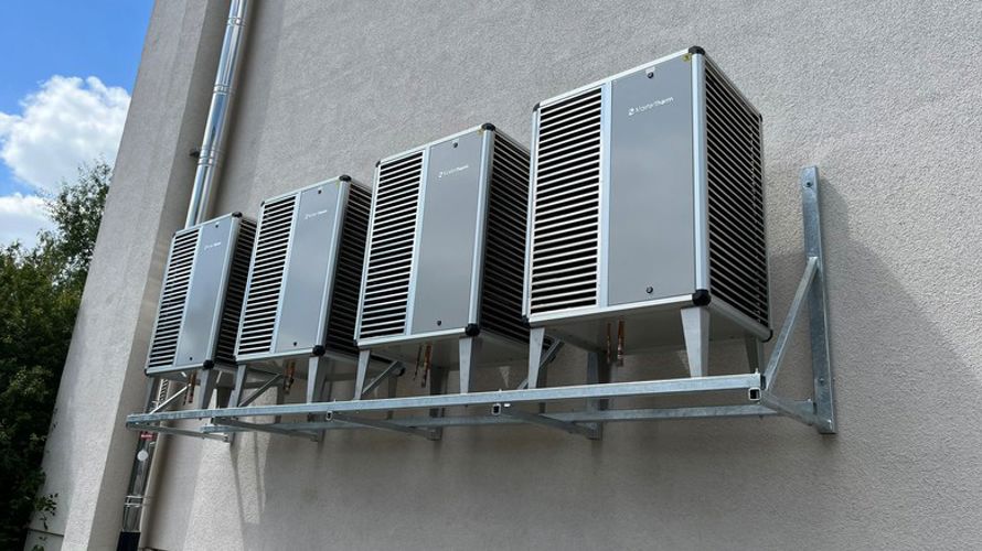 Cascade of Heat Pumps on the Facade of an Apartment Building